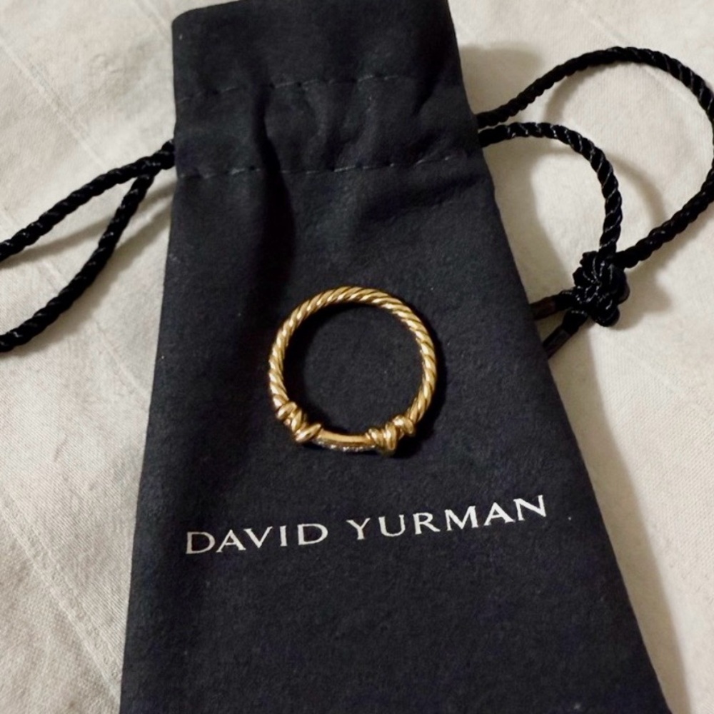 David Yurman Petite Helena Wrap Band Ring, 4mm 18k Gold and Diamonds - Picture 5 of 5